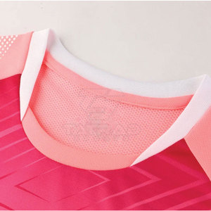 Uniforme de football imprimé par sublimation de haute qualité, très vendu, léger, respirant, séchage rapide, personnalisable, 100% polyester - Product Image 2
