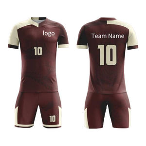 Uniforme de Fútbol Personalizado al por Mayor, Conjunto de Camiseta de Fútbol con Nombre de Equipo Personalizado, 100% Poliéster de Alta Calidad, Cuello en V, Sublimación - Product Image 5