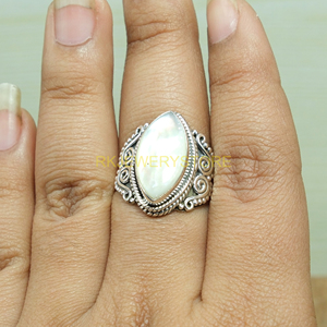 Anillo de Nácar, Plata de Ley 925, Anillo de Diseño Artesanal con Piedra Grande, Joyería de Perlas, Regalo de Navidad - Product Image 5