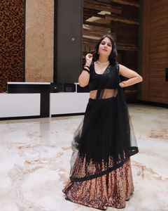 La última colección Lehenga de fiesta más hermosa y más esperada - Product Image 1