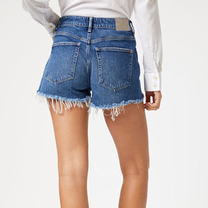 Pantalones cortos de mezclilla de cintura alta para mujer de verano 2025, pantalones vaqueros informales transpirables con servicio OEM - Product Image 4