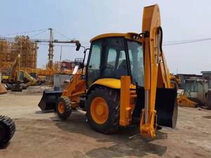 รถตักล้อยาง JCB 3cx & 4cx มือสอง รถตักขนาดเล็ก รถตักล้อยางแบบสกิดสเตียร์ พร้อมเครื่องยนต์ Caterpillar และมอเตอร์ สภาพดี - Product Image 4