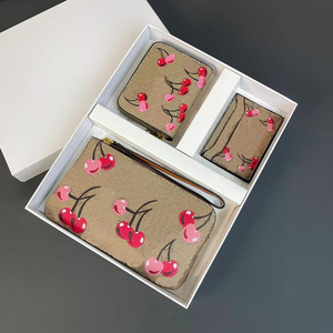 Set di Portafogli e <span class=keywords><strong>Pochette</strong></span> da Donna di Lusso Leggero con Motivo Geometrico, Personalizzabili, all'Ingrosso, del Brand Cherry Designer - Product Image 3