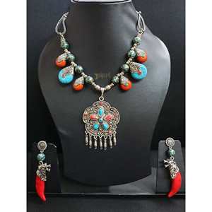 Conjunto de collar y pendientes florales oxidados de piedra multicolor antigua Joyería fina - Product Image 4