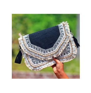 Sacs de pochette en toile de jute pour femmes avec poignée en chaîne Forme de taille personnalisée Sac fourre-tout en toile fait main de haute qualité Usage quotidien - Product Image 4