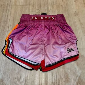 กางเกงมวยไทยแฟร์เท็กซ์ คุณภาพพรีเมียม ราคาส่งถูก พิมพ์ลายแบบซับลิเมชั่น สำหรับฝึกซ้อมบราซิลเลียนยิวยิตสู คิกบ็อกซิ่ง และมวยไทย ผลิตจากผ้าสแปนเด็กซ์ - Product Image 3