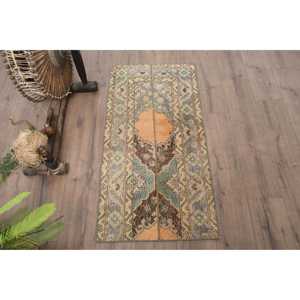 พรมตุรกีขนาด 1.9x3.9 ฟุต พรมวินเทจขนาดเล็ก พรมลายจุดสีน้ำเงินน้ำตาล - Product Image 1