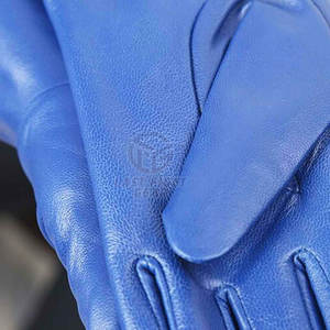 Gants en cuir à la mode en cuir véritable avec doublure intérieure douce Gants de mode légers - Product Image 5