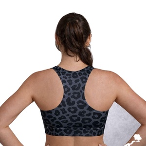 Soutien-gorge de sport pour femme, tissu extensible doux et respirant, anti-transpiration, séchage rapide, maintien optimal, idéal pour un style de vie actif. - Product Image 2