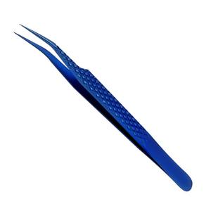 Pince à cils bleu plasma de qualité supérieure avec pointe pointue droite en acier inoxydable avec logo personnalisé pour des extensions de cils parfaites - Product Image 3