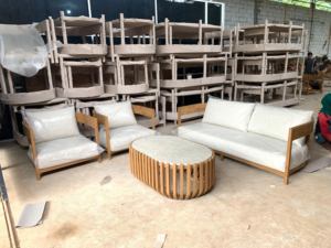 Ensemble de canapé d'extérieur en bois de teck avec table basse à lattes, ensemble de meubles de patio avec coussins beiges - Product Image 5