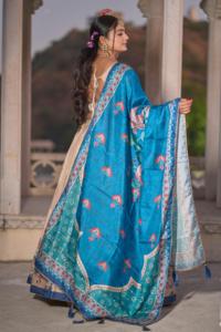 HENIXA CREATION Lehenga Choli de Diseñador Multicolor con Estampado Digital Puro y Trabajo de Lentejuelas, Largo hasta el Suelo, de Secado Rápido, Estilo Indio-Pakistaní - Product Image 6