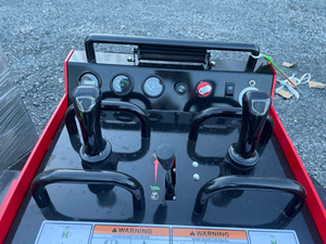 Chargeuse compacte sur pneus diesel haute performance Diggit SCL850 Howo avec moteur, boîte de vitesses, pompe, roulement et PLC - Product Image 6