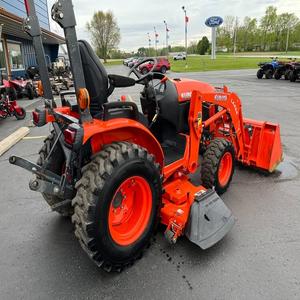 Livraison rapide du tracteur Kubota B2601 Acheter maintenant Qualité supérieure et haute performance Conçu pour une efficacité maximale dans tous les domaines - Product Image 3