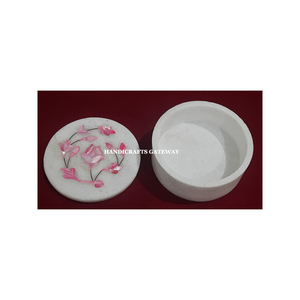 Forme ronde marbre blanc rose nacre incrustation boîte à bijoux conception de fleur à la main utilisation pour l'emballage et les cadeaux de bague en or - Product Image 3