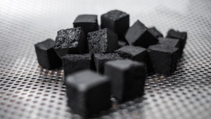 Charbon de bois de coco de qualité supérieure pour barbecue et shisha exportant maintenant dans le monde entier - Product Image 2