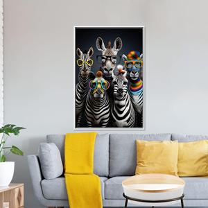 Arte impreso en lienzo: cebros divertidos con gafas - Decoración animal vibrante, lienzo con marco blanco - Product Image 1