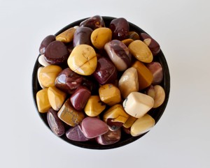 Pierre de Mookaïte Jaune Polie à la Main pour Décoration Artistique – Vente en Gros, Aspect Superbe, Cristal de Guérison - Product Image 3