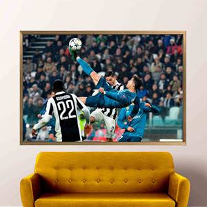 Impression sur toile d'art de football élégante de Cristiano Ronaldo pour la décoration de la maison, 1P : Cadre doré - Product Image 1