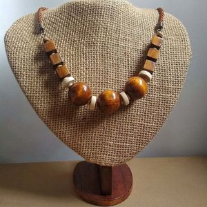 OEM Sustainable Manufacturer of <b>Wooden</b> Necklace Jewelry Wood <b>Crafts</b> <b>Wooden</b> Boxes Wall Signs - Product Image 1