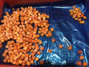 CUBES DE PAPAYE CONGELÉS/ORIGINE DU VIETNAM/PROPRE TRAITÉ/PRÊT AU DÉTAIL - Product Image 5