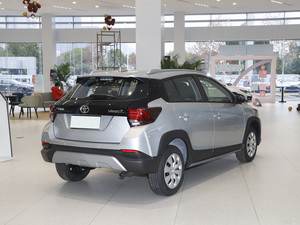 Voiture d'Occasion Toyota Yaris 2022 Berline 5 Places Bien Entretenue Prête pour Vente Rapide - Product Image 2