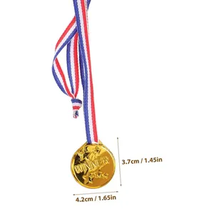 2024 année de la pièce de monnaie en métal doré du nouvel an personnalisée pour la collection de pièces