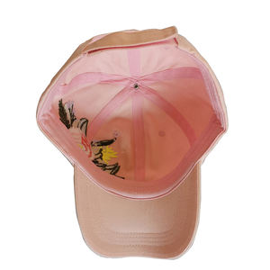 Service personnalisé OEM Dernière conception Casquettes brodées pour femmes Casquettes brodées de haute qualité à la mode pour femmes - Product Image 4