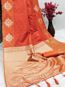 Auto-tissage conception couleur vive riche Pallu travail tissu de soie doux bordure Unique et gland attacher belle indien Saree Foer vente - Product Image 2