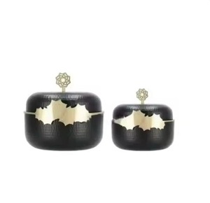 Nouveau chauffe-plats en bois pour servir une casserole au design attrayant avec couvercle en métal Design minimaliste de qualité supérieure Vente chaude - Product Image 6