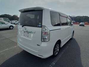 Used 2024 for Voxy Automatic Petrol Sedan Leather Dark R17 Tires 360 Rear <b>Camera</b> - Product Image 4