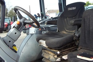 รถไถเดินตาม Vaaltra N114H ปี 2020 22 แรงม้า มือสอง สภาพดี ใช้งานได้ อะไหล่สำคัญ แบริ่ง เครื่องยนต์ มอเตอร์ เกียร์ ปั๊ม เกียร์บ็อกซ์ - Product Image 5