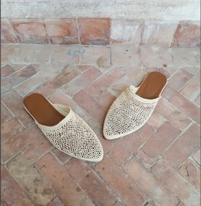 Leather and Natural Raffia <b>Shoes</b>, Raffia slippers for Women - Product Image 2
