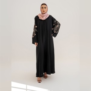 Abaya en satin de luxe en gros pour femmes adultes de petite taille, robe musulmane en soie de haute qualité, manches bouffantes, anti-rides, faite à la main, gratuite - Product Image 1