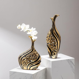 Jarrón artístico de Metal negro y dorado, aspecto de diseñador perfecto para decoración del hogar, mesa, bodas, exhibición de Hotel o propósito de regalo - Product Image 3