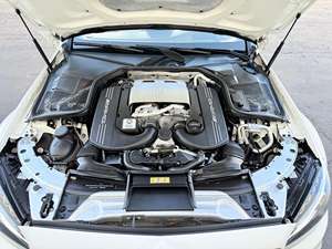 Mercedes-AMG C63 Cabriolet 2017 d'occasion en bon état, 27 000 milles, V8 biturbo, pack Premium 2, échappement AMG Performance - Product Image 6