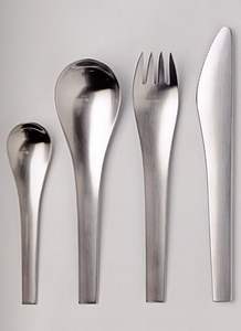 Ensemble de couverts en acier inoxydable avec finition polie contemporaine, surface résistante à la corrosion à un prix très avantageux - Product Image 5