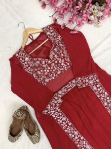 Ensemble Lehenga Indowestern en Faux Georgette Entièrement Cousu avec Shrug pour Mariage et Soirée – Vente à l'Exportation Mondiale - Product Image 5