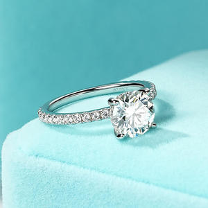 Anillos Apilables de Diseño Clásico para Boda, 8 mm, con Moissanita de 2 Quilates, Anillo de Compromiso Nupcial con Halo Oculto y Engaste Pavé, Regalo Moderno para Mujer - Product Image 4