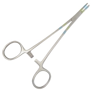 Porte-aiguille Nievert, porte-aiguille à anneau déporté, porte-aiguille à anneau angulaire, porte-aiguille pour chirurgie plastique - Product Image 1