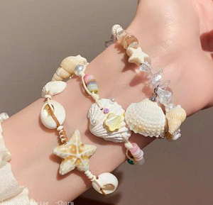 Bracelet en coquillages fait main du Vietnam, bijoux tendance, accessoire de plage naturel - Product Image 3