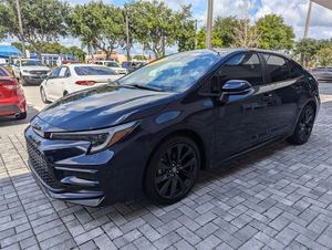 Toyo-ta Corolla SE FWD 2023 d'occasion - Product Image 2