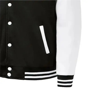 เสื้อแจ็คเก็ตเบสบอลแบบวาร์ซิตี้สำหรับผู้ชายรุ่น RI-300 จาก Ronpex International ขายส่ง พร้อมปักโลโก้แบบกำหนดเอง ตัวเสื้อและแขนเสื้อทำจากผ้าขนสัตว์ ปักลายปะติด - Product Image 5