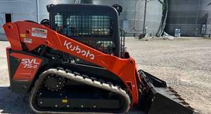 Chargeuse compacte à dérapage Kubota SVL 75-2 assez utilisée avec pompe et roulement Puissance 75KW Charge nominale de 5 à 10 tonnes - Product Image 2