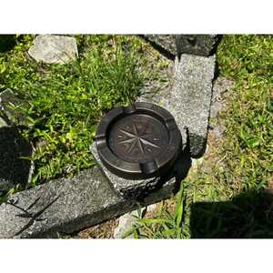 Cenicero de diseño náutico de bronce y latón de silicona Premium hecho a mano de lujo para áreas de fumar interiores y exteriores - Product Image 5