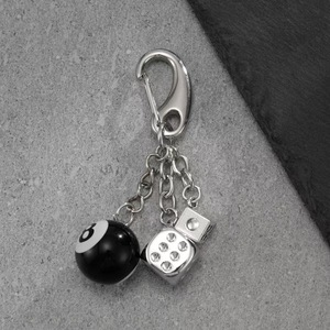 Móc khóa xúc xắc kim loại hip-hop cá tính Châu Âu và Mỹ Mặt dây chuyền denim cao cấp cho Nam Mặt Dây chuyền retro - Product Image 1