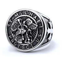 Anillo Unisex Clásico de Acero Inoxidable con Baño de Oro de 18K, Corte Princesa, Libre de Deslustre, con Diseño de Ángel Arcángel San Miguel, MOQ Bajo