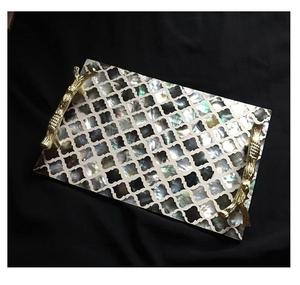 Nouveau plateau en bois de nacre au meilleur design avec poignées métalliques, certifié EPCH, pour hôtels et restaurants, artisanat décoratif indien - Product Image 6