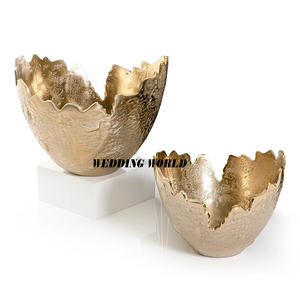 Ensemble de trois bols à chocolat carrés, finition dorée, bol à bonbons décoratif, qualité supérieure, fait à la main, nouveau bol à chocolat - Product Image 6