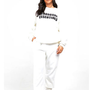 ชุดวอร์มสำหรับผู้หญิงพิมพ์ลายสีพื้นชุดฝึกสำหรับฤดูหนาวแบบลำลองออกแบบโลโก้ได้ตามต้องการ - Product Image 4